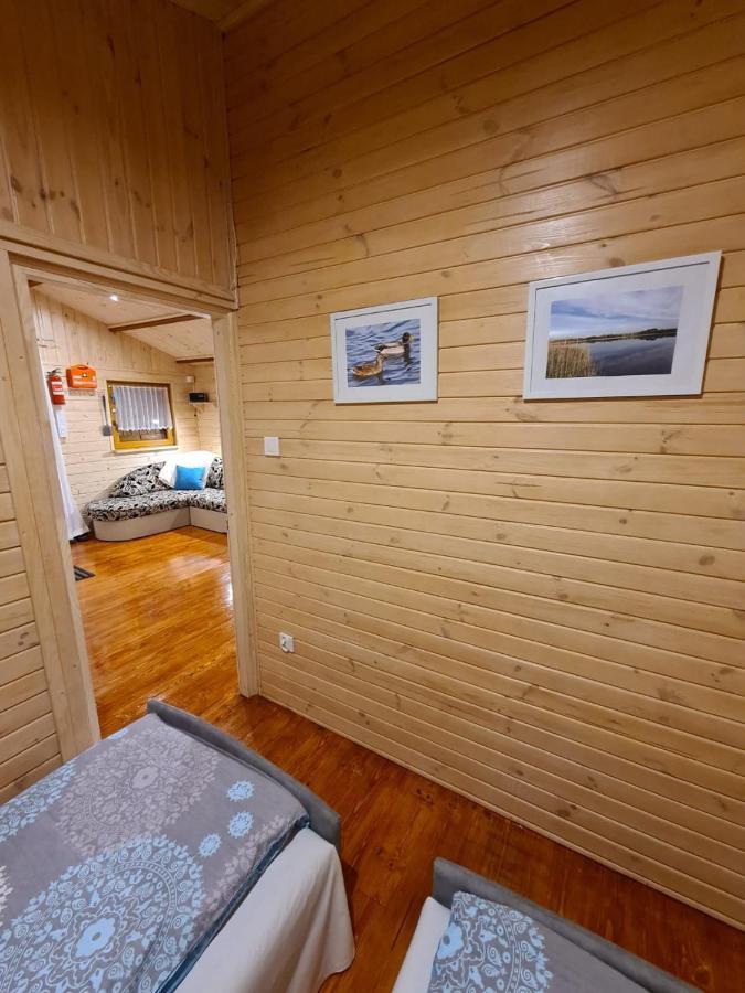 Siedlisko Nr 4A Nad Jeziorem Skarlinskim, Jezioro, Mazury, Domki Letniskowe Кужецник Екстериор снимка