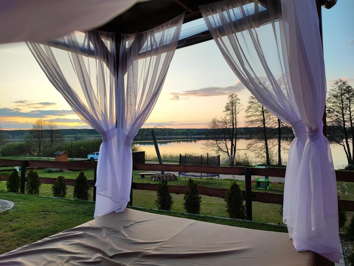 Siedlisko Nr 4A Nad Jeziorem Skarlinskim, Jezioro, Mazury, Domki Letniskowe Кужецник Екстериор снимка
